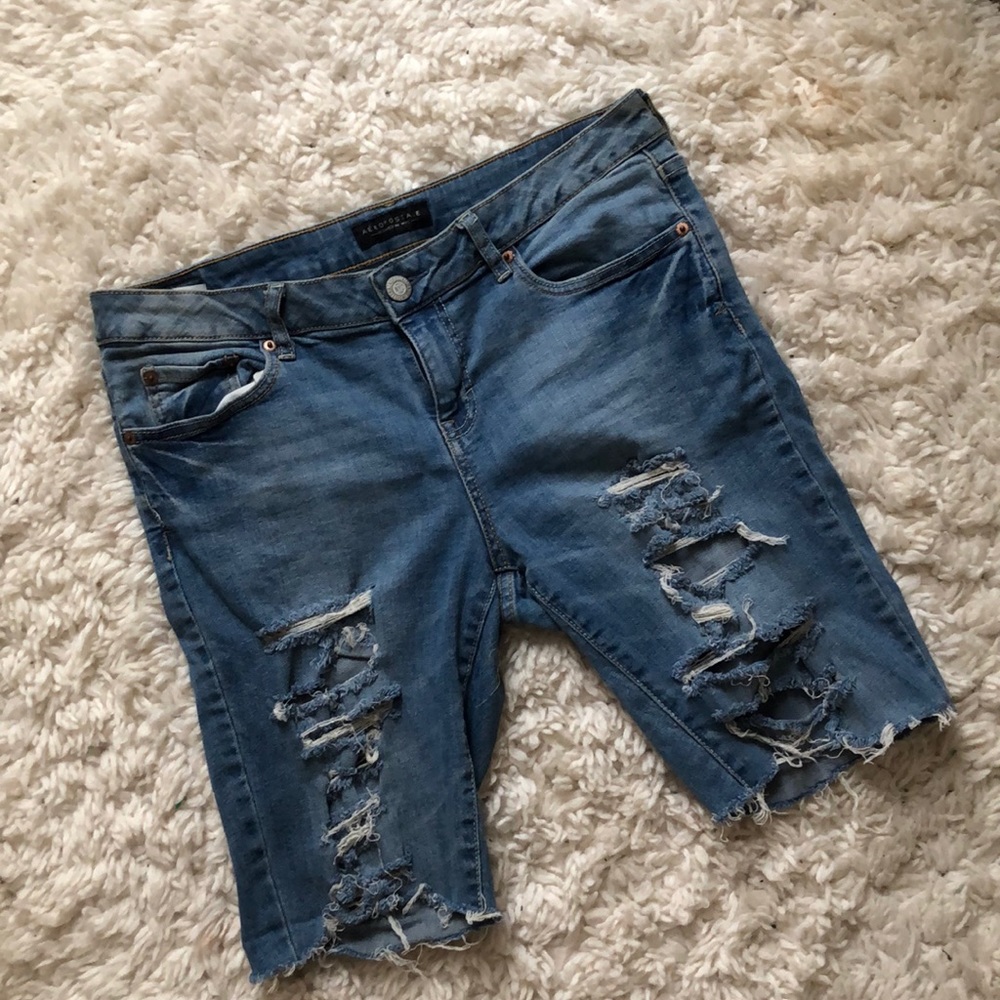 Cut off shorts